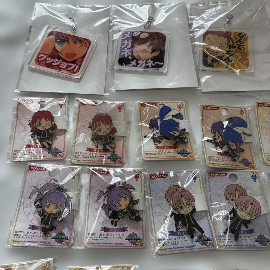 クイズマジックアカデミー　ピンズ　ピンバッジ　プレミアムくじ　キーホルダーQMA