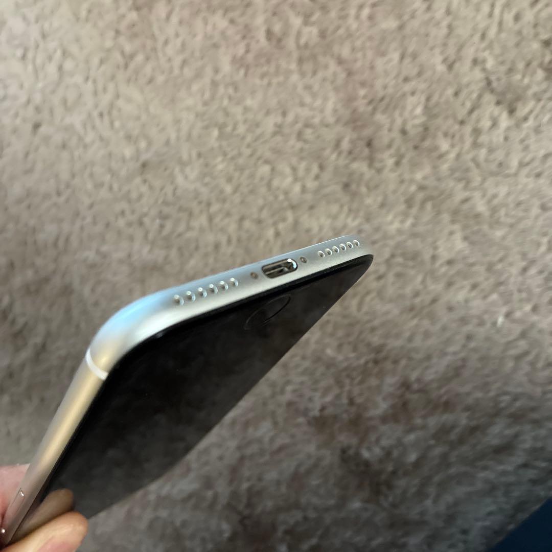 Apple iPhone se2本体 64G ホワイト