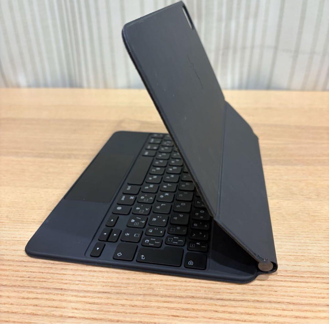Magic Keyboard Apple純正 iPad 11インチ　黒