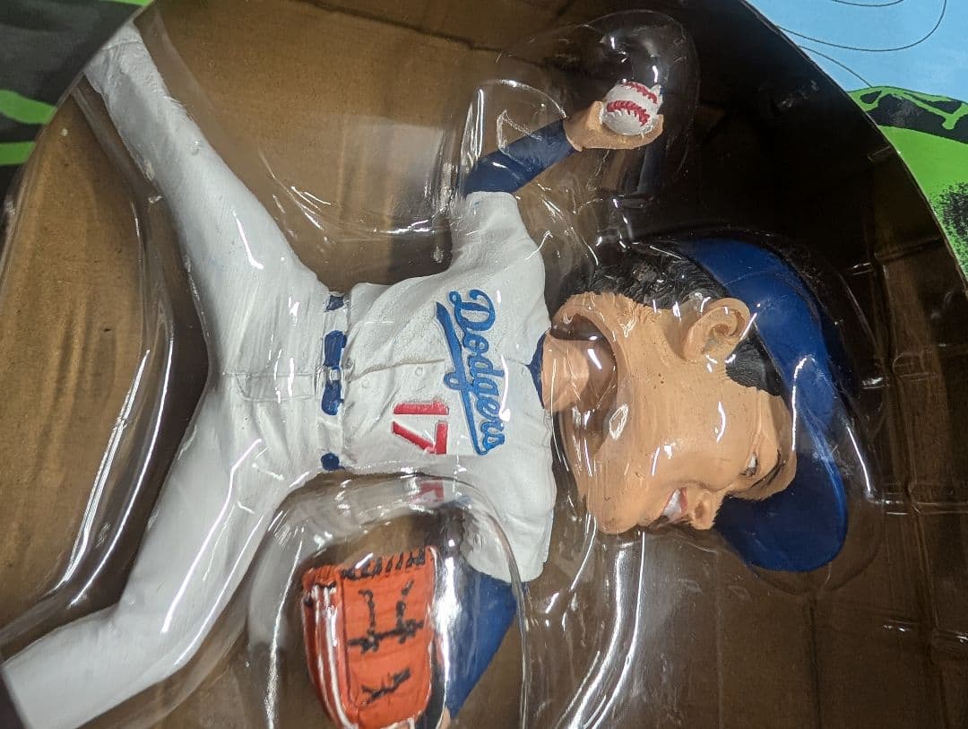 ロサンゼルス・ドジャース ピッチャー フィギュア 17番