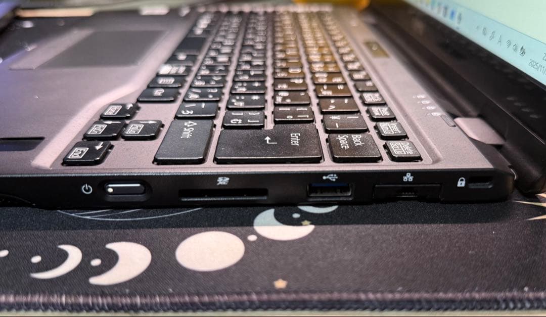 【専用】富士通 Lifebook u9310x/d 13.3インチ 本体