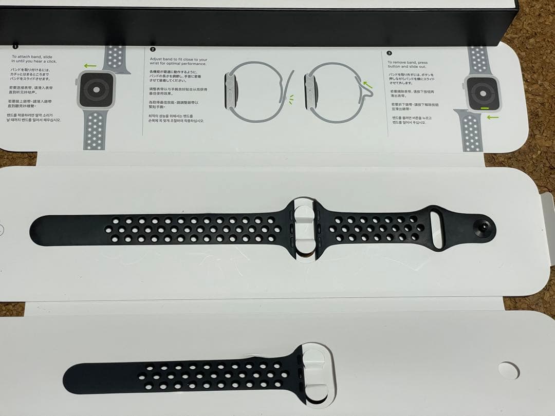 送料込美品SIMフリーiPhone12proAppleWatchSeries 4