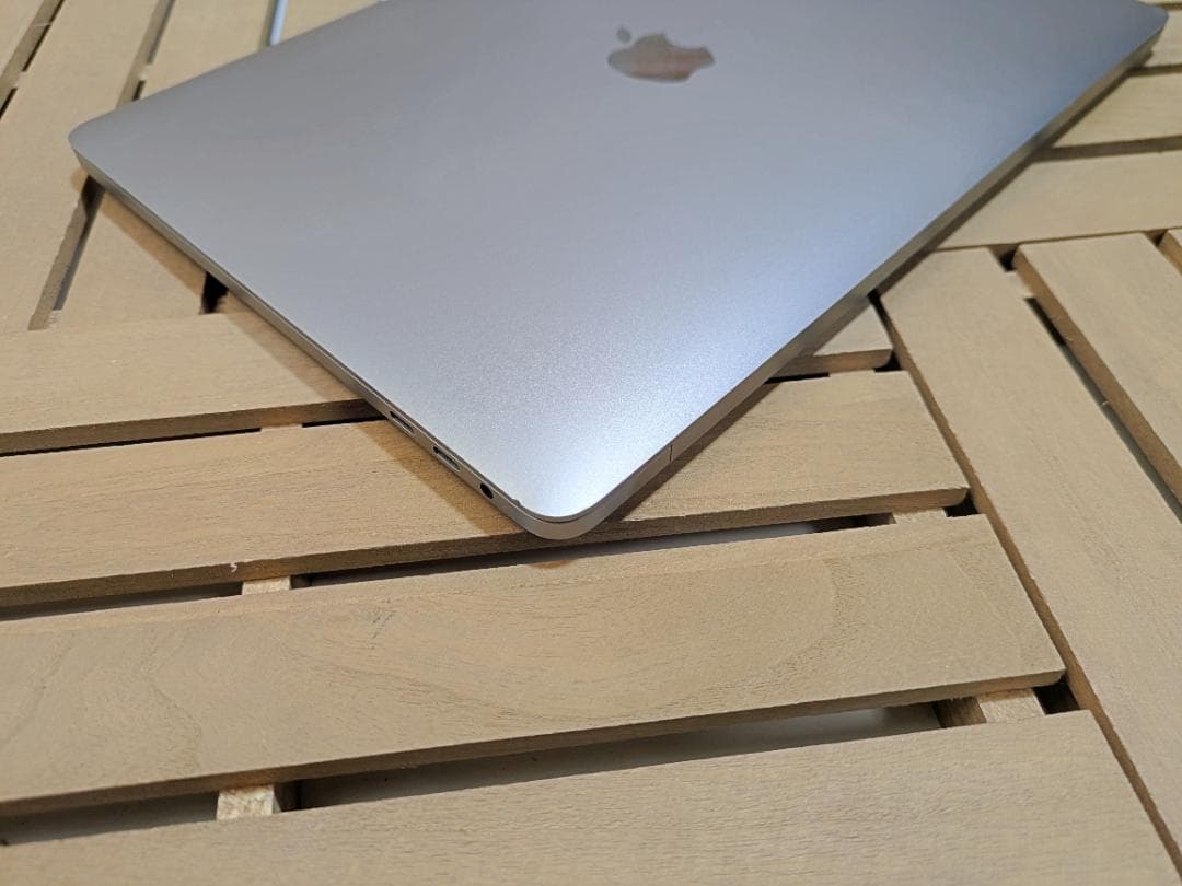 (2663)MacBook Pro 2020 i7 32GB バッテリ良好◎