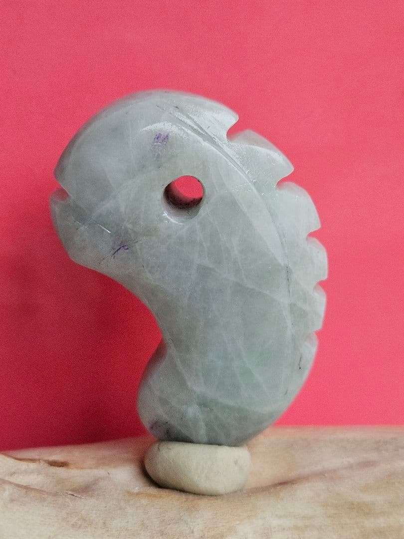 糸魚川 一ノ型 薙鎌翡翠勾玉
