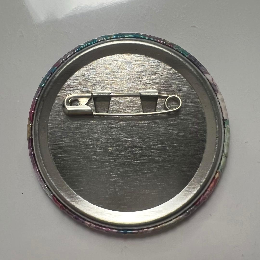 【希少品】依田芳乃 ホログラム シンデレラガールズ 東急ハンズ 缶バッジ