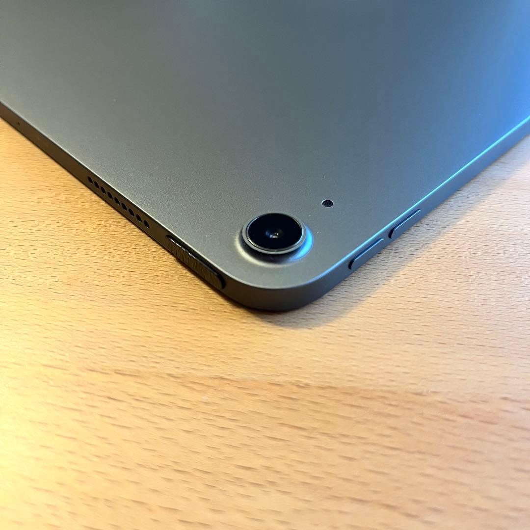 【美品】 iPad Air 第5世代 256GB Wi-Fi 箱有 おまけ付き