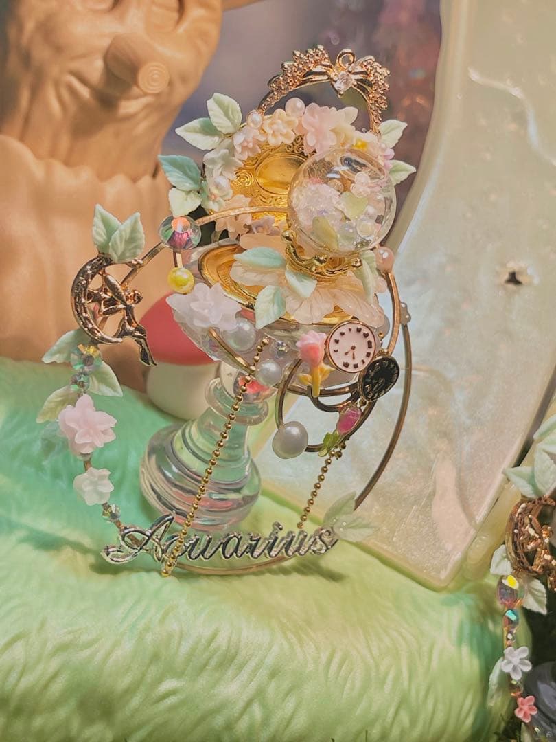 不思議な森の不思議なモノ　フェザー時計妖精時間