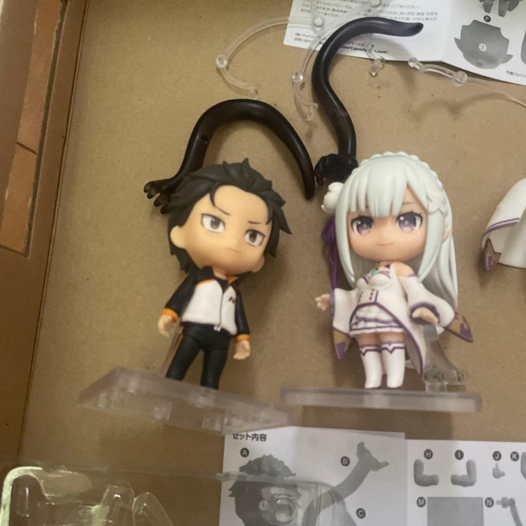 エミリア　ナツキ・スバル ねんどろいど バラ売り　返品　不可　画像のもののみ