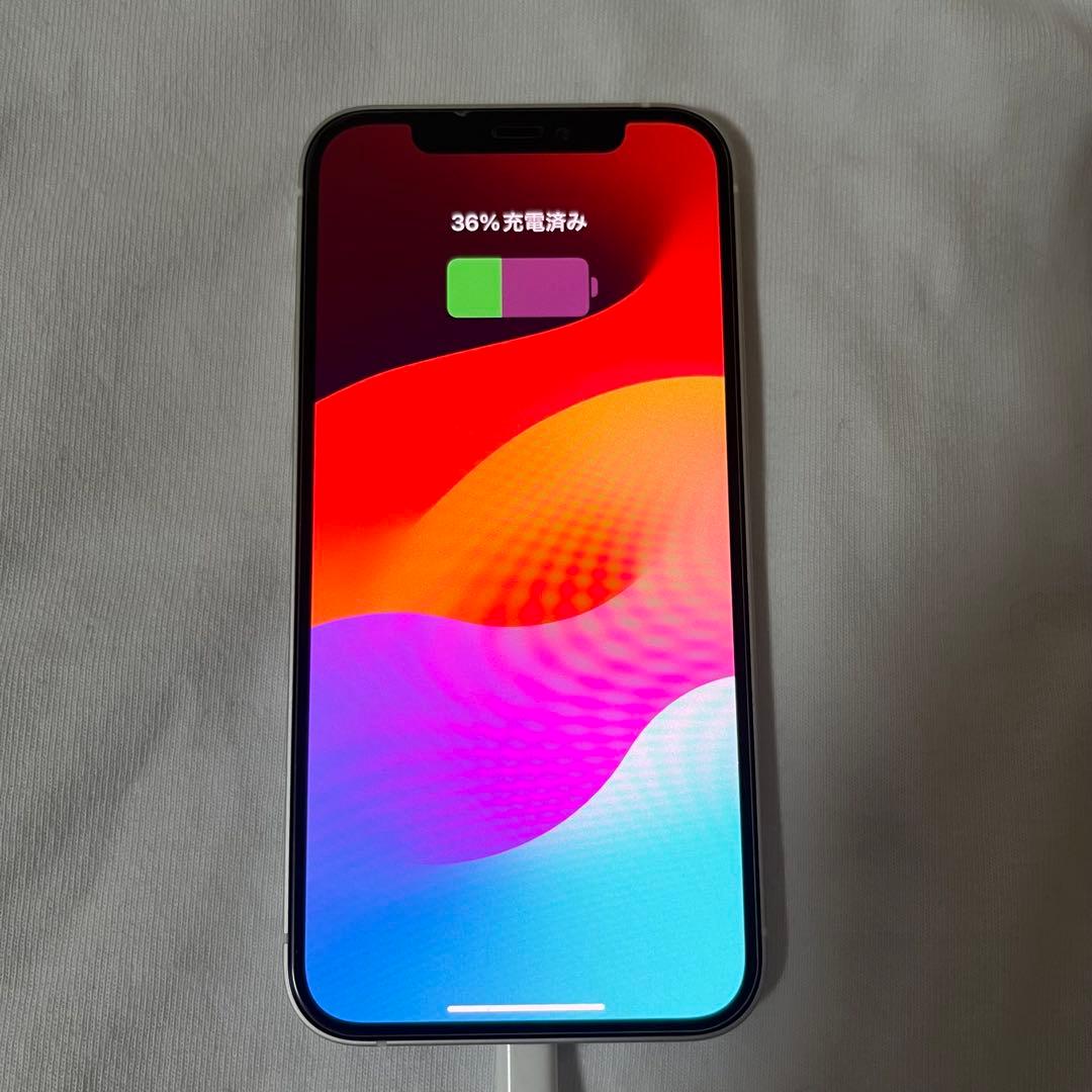 【背面割れあり】Apple iPhone 12 128GB ホワイト 本体