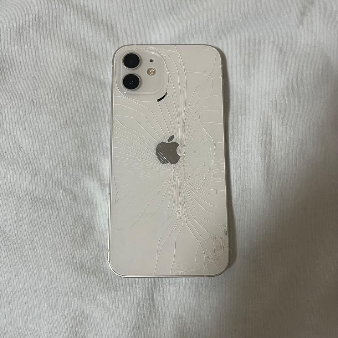 【背面割れあり】Apple iPhone 12 128GB ホワイト 本体