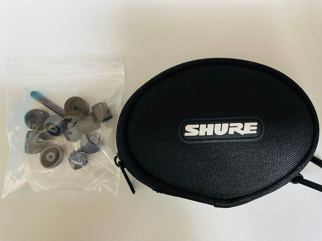 【美品】SHURE SE215 SpecialEdition、付属品完備