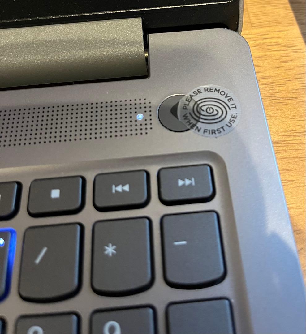 Lenovo ideapad slim3ノートPC Core i5 16GB