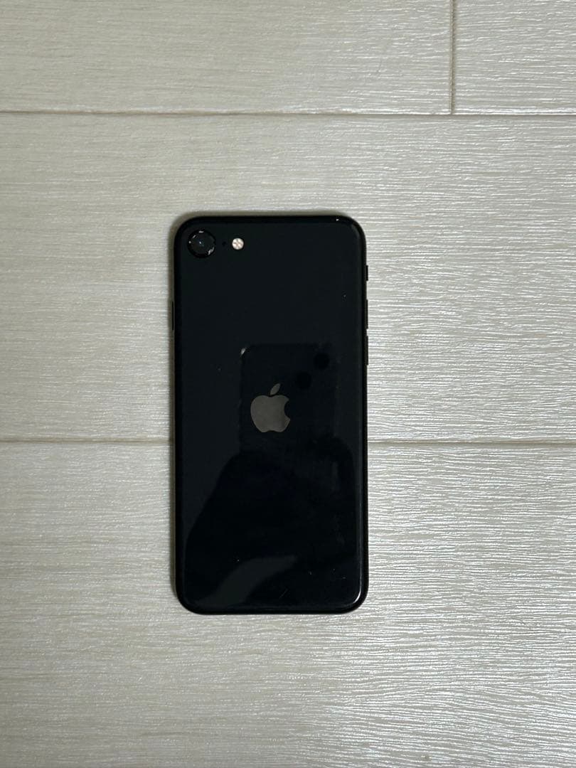 iPhone SE第2世代 128GB SIMフリー