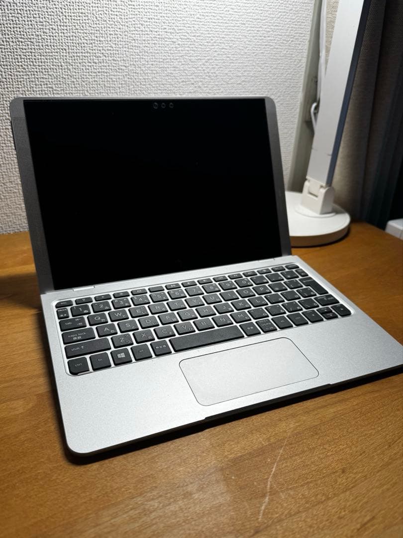 HP x2 210 G2 背面カメラ付き（2in1タブレット）