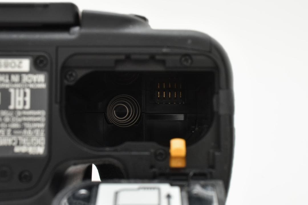 美品 ニコン　Nikon D750 ボディ 《ショット数26860回》 1300