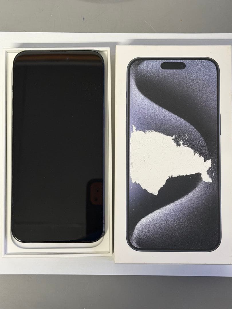 Apple iPhone 15 Pro Max 512GB SIMフリー箱付き