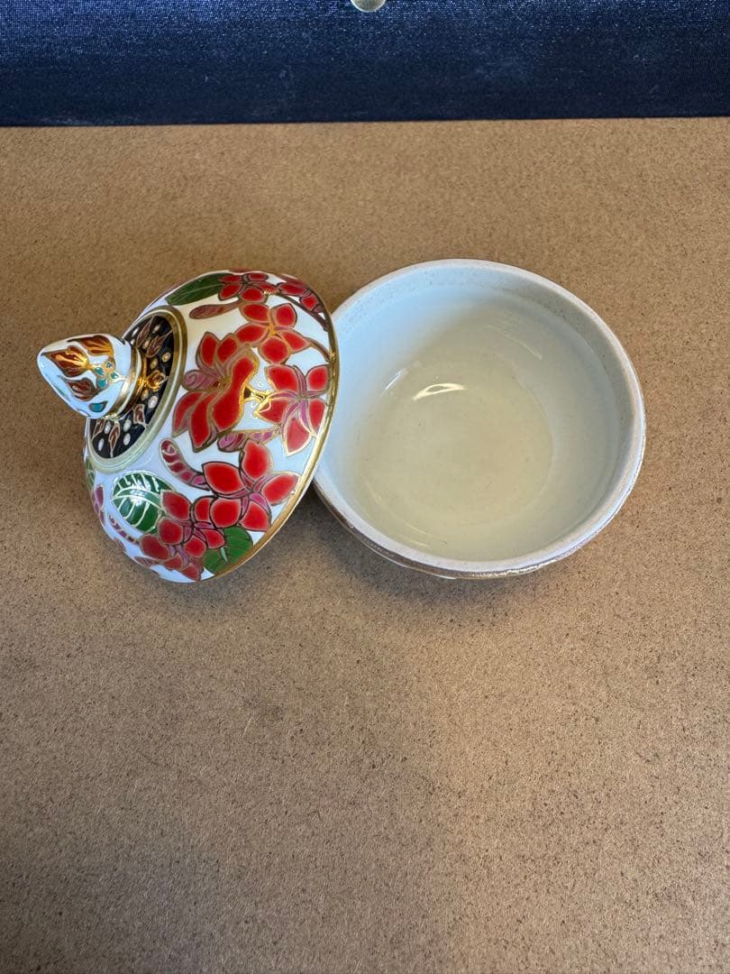 未使用品　ベンジャロン工房 小物入れ ＆ ミニプレート3枚 セット