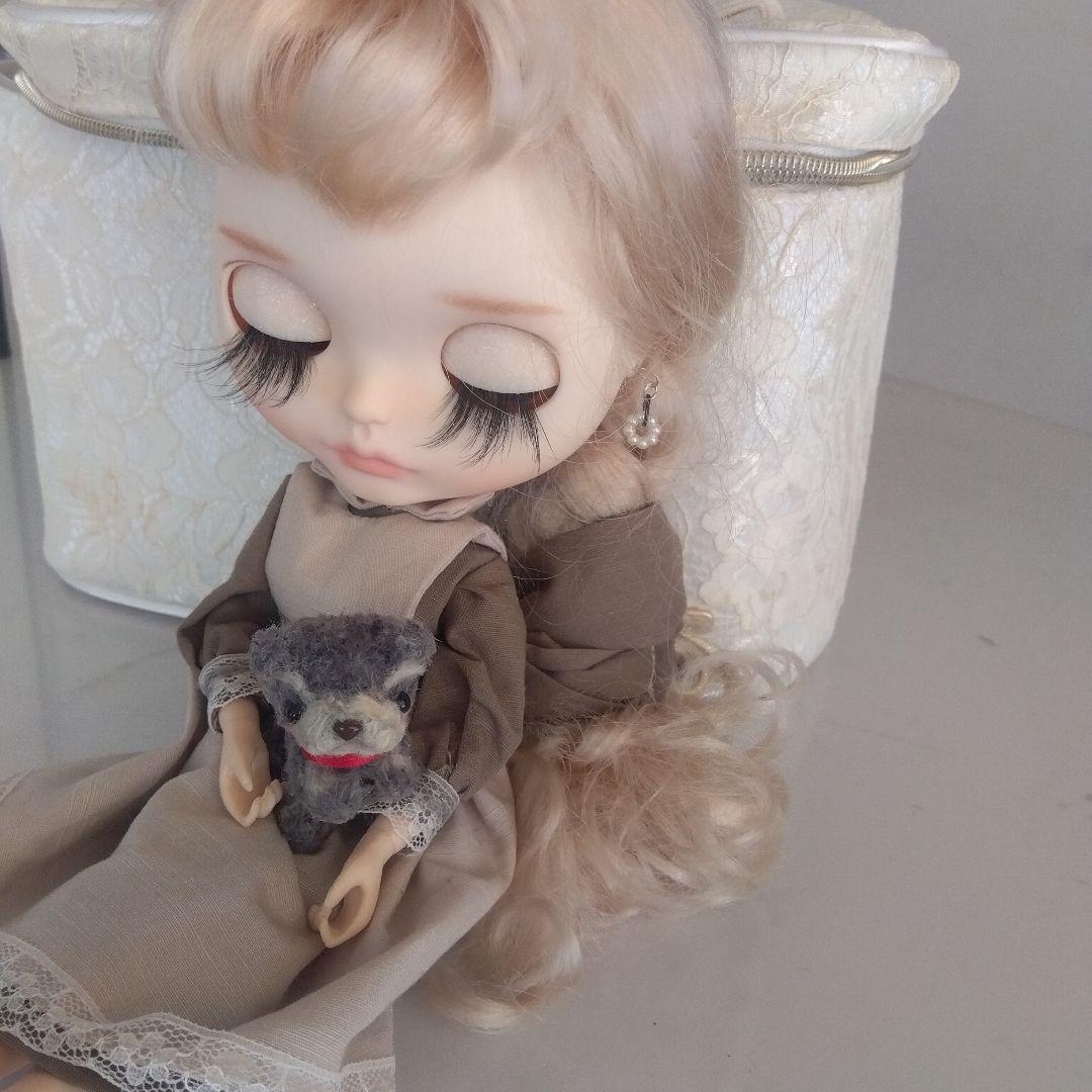 アイシードール　カスタムブライス　白肌　ピンクブロンドゆるふわ　作家様オリジナル