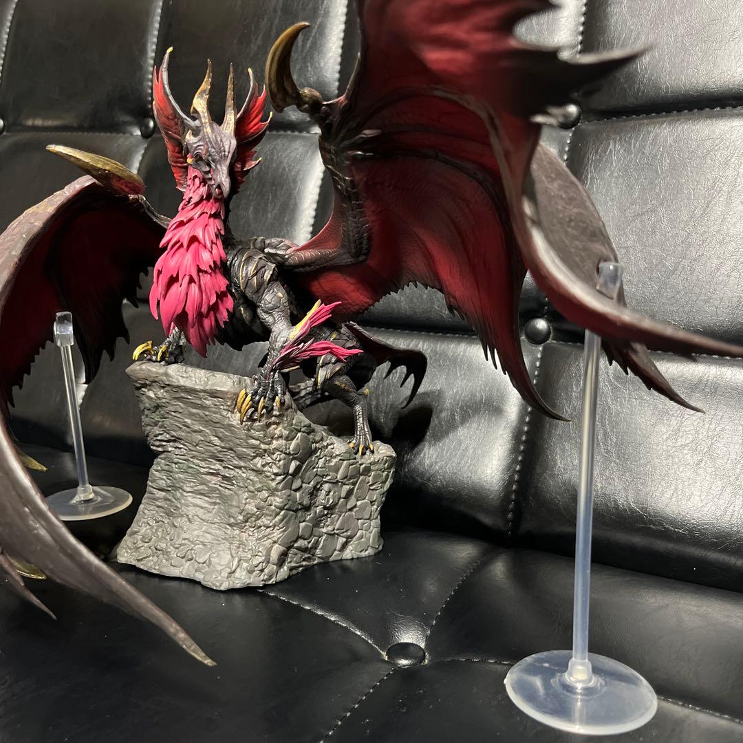 user_5638bd26  メルゼナ クリエイターズモデル 血氣活性状態