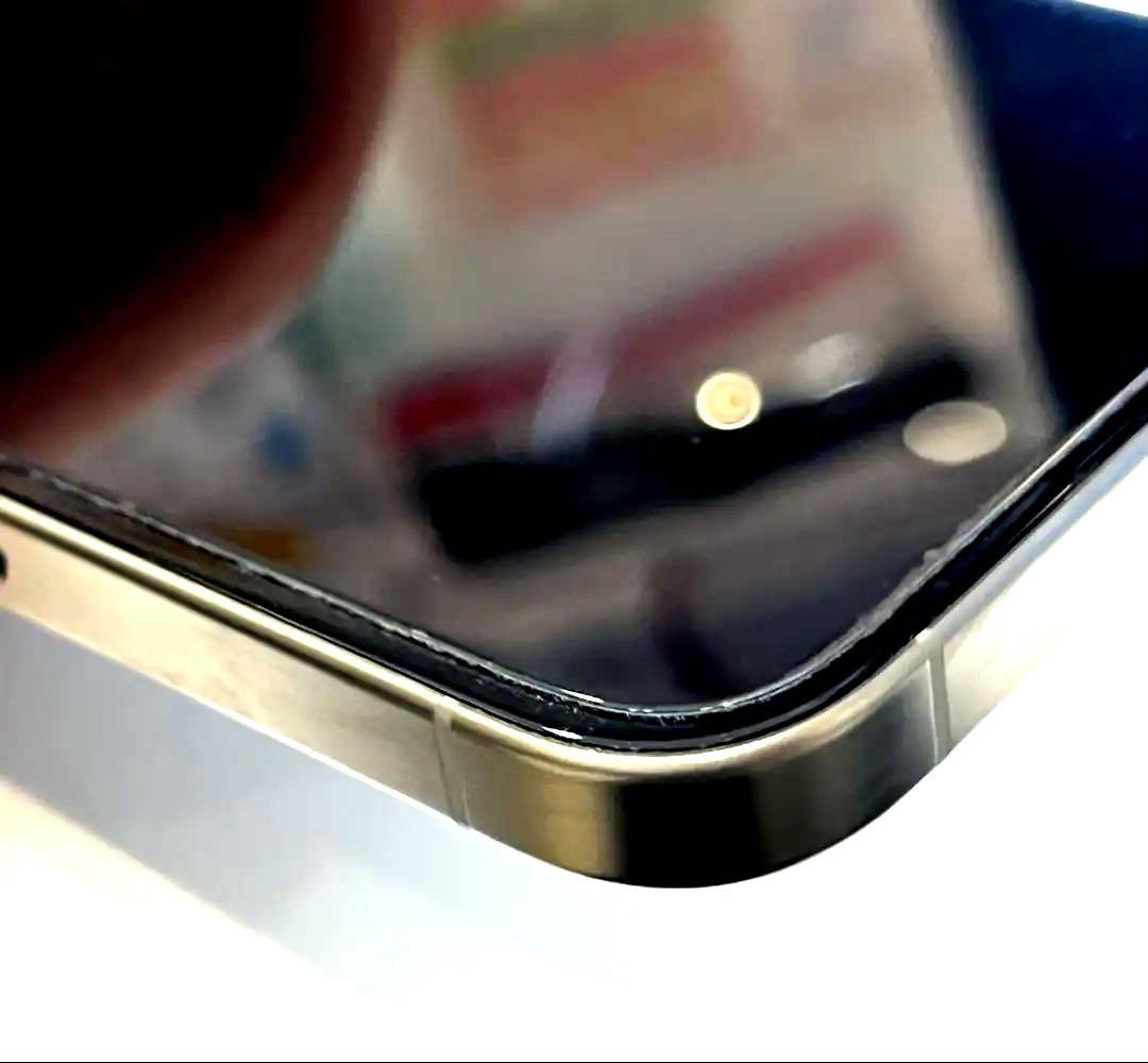 美品　iPhone 15 Pro 256G 89%バッテリー