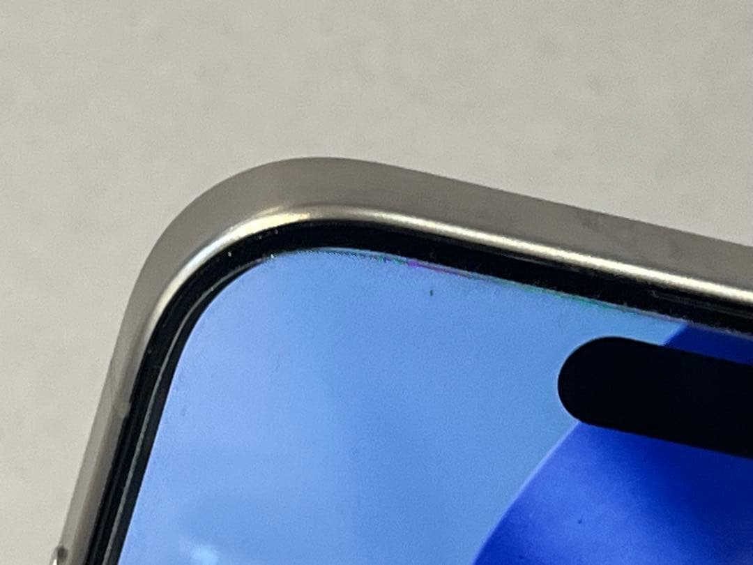 美品　iPhone 15 Pro 256G 89%バッテリー