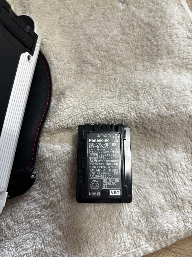 ビデオカメラ Panasonic HC-VX985M