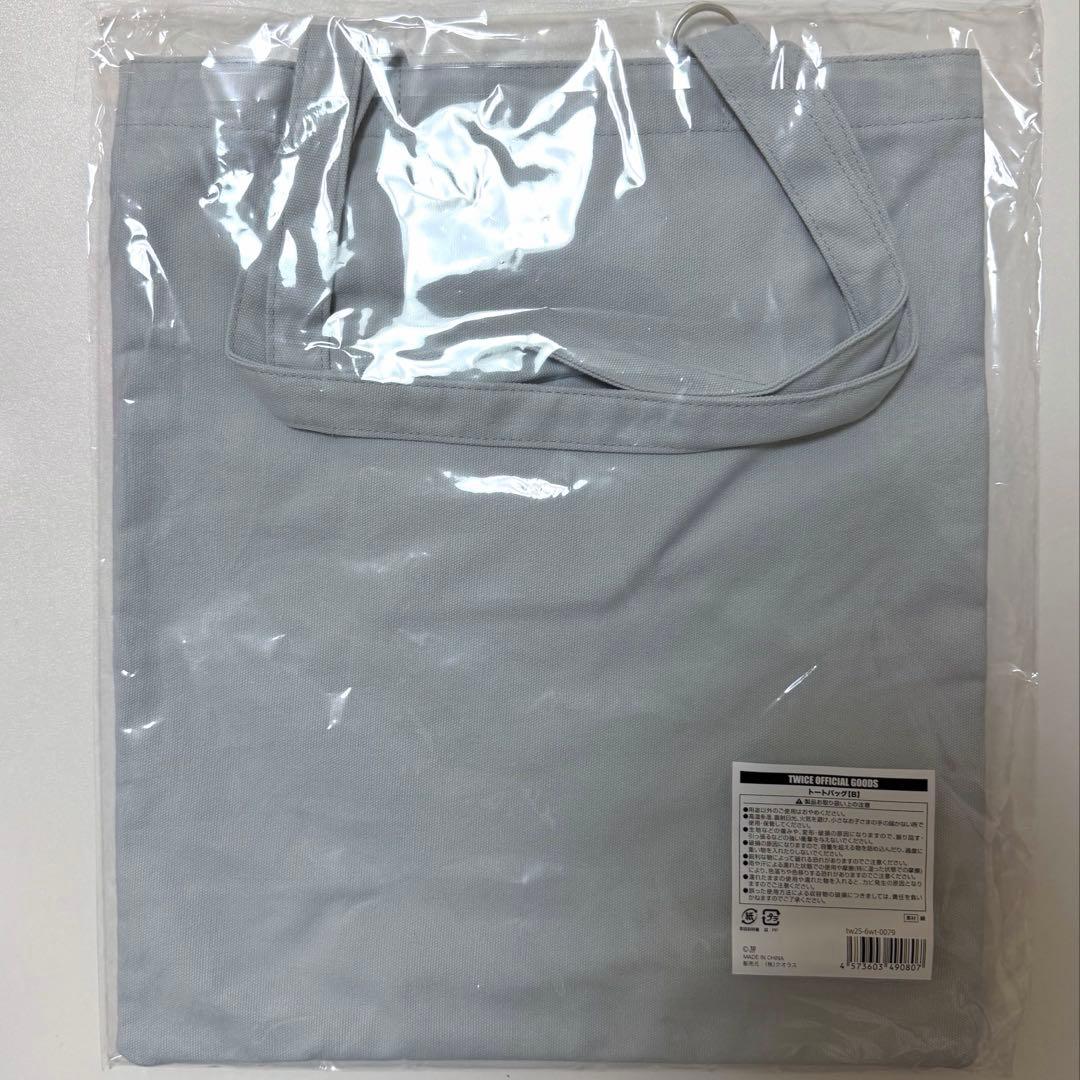 新品未開封 TWICE This is for トートバッグ B