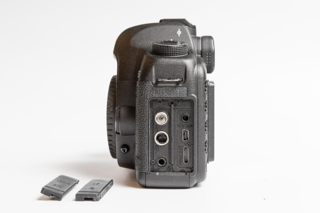 Canon EOS 5D Mark II、液晶保護カバー他