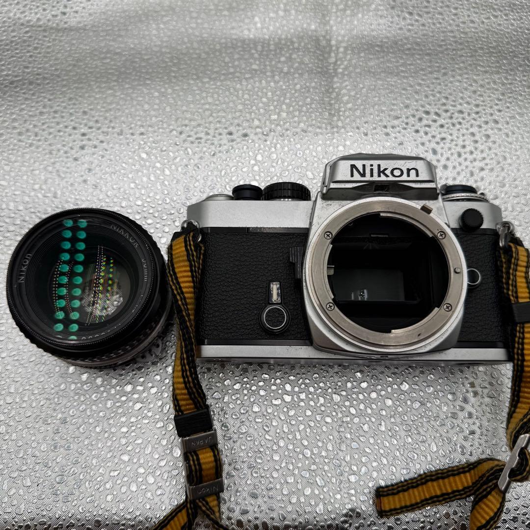 nikon fm フィルムカメラ　一眼レフ