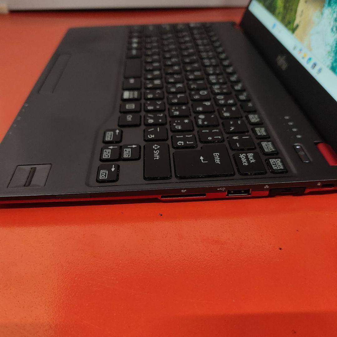 富士通 ノートパソコン Windows11　オフィス付き　爆速SSD搭載