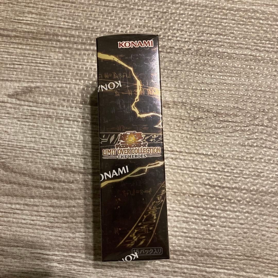 新品未開封シュリンク付遊戯王LIMIT OVER COLLECTION 1BOX