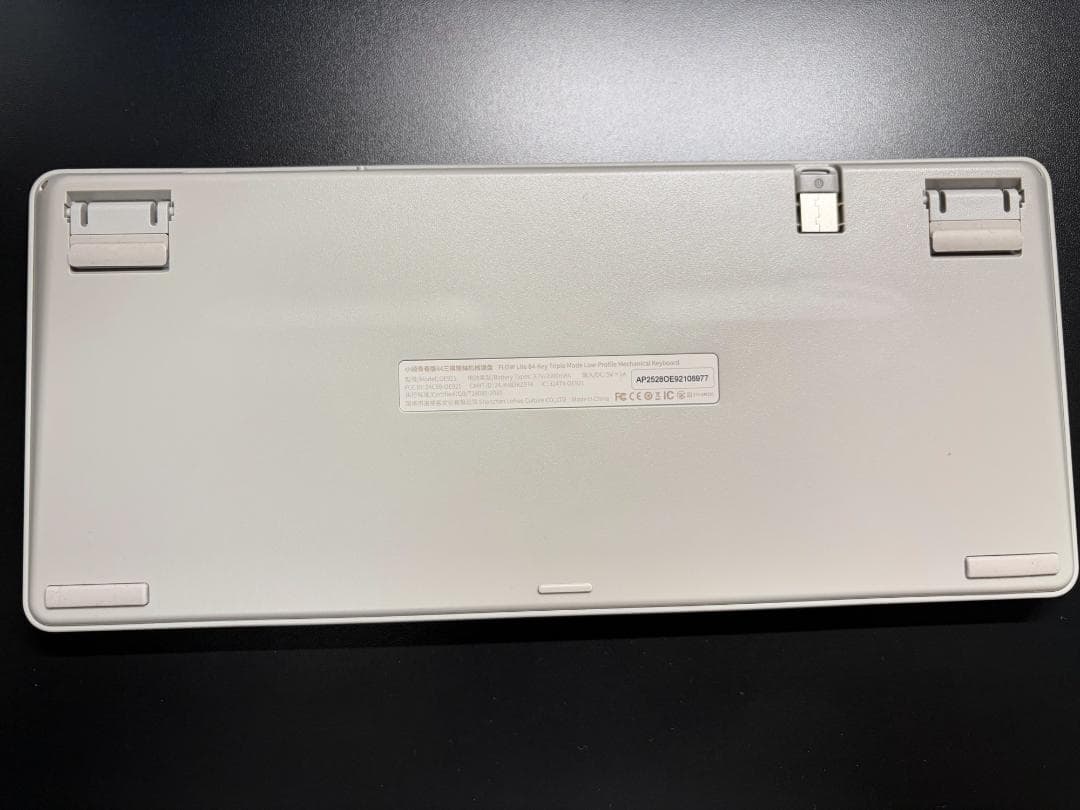 【中古/美品】Flow Lite 84キー ロープロファイルメカニカルキーボード