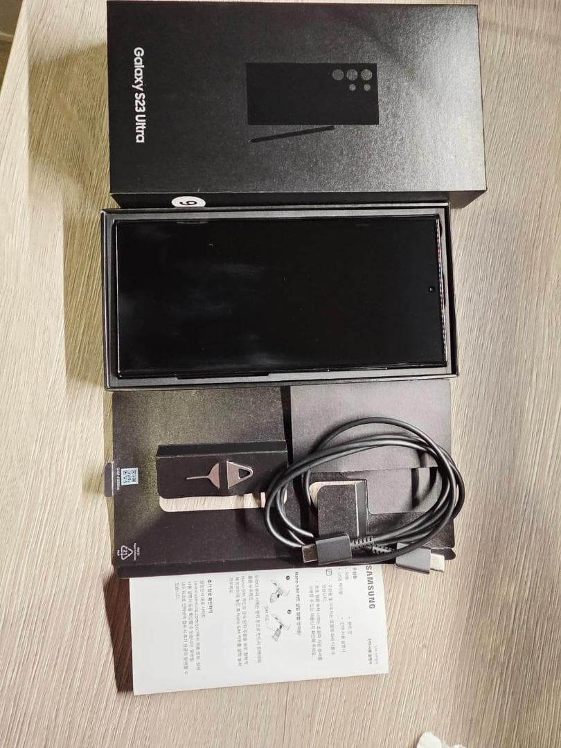 Galaxy S23 ultra ファントムブラック 256GB SIMフリー