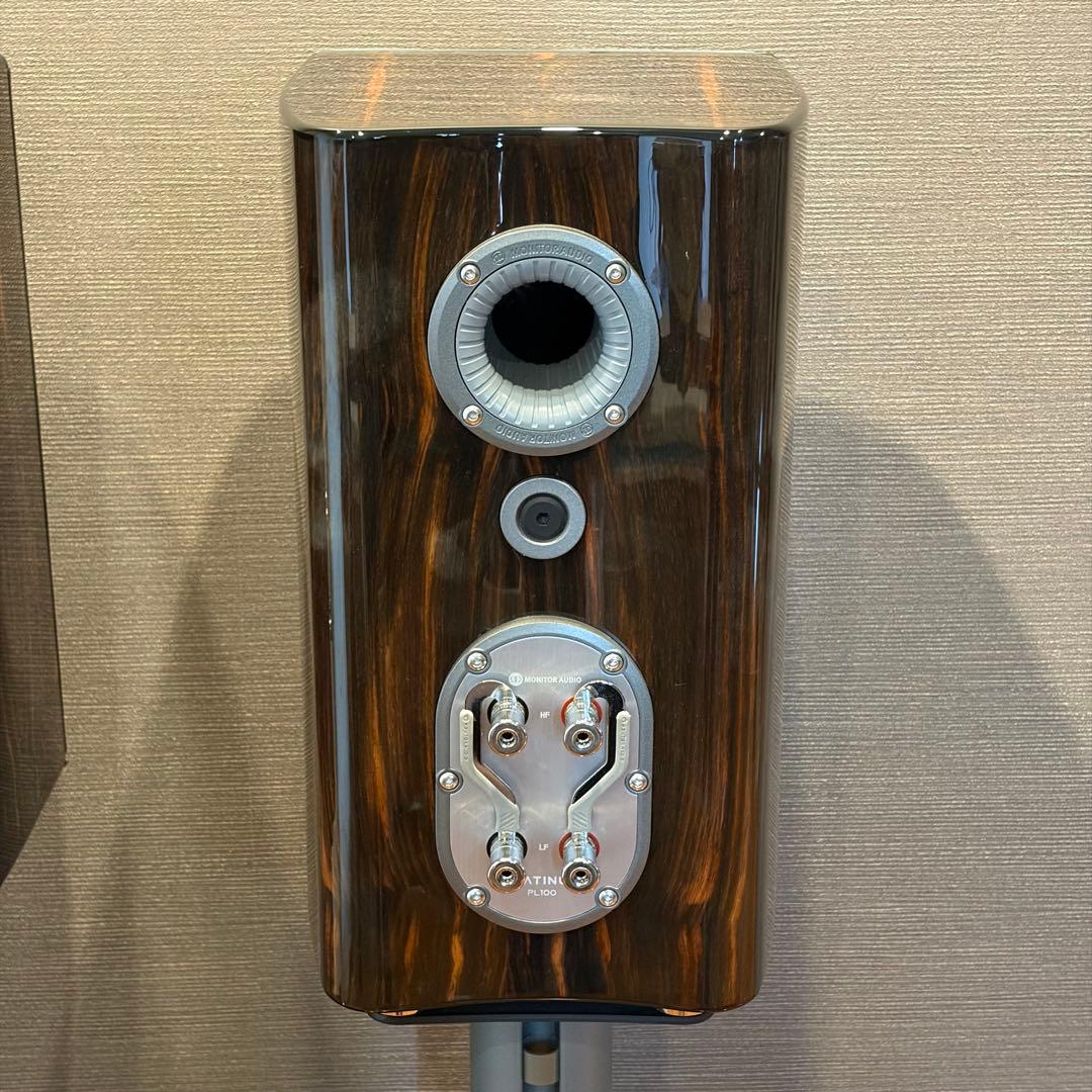 ②右側 MONITOR AUDIO スピーカー PL100 専用スタンドセット