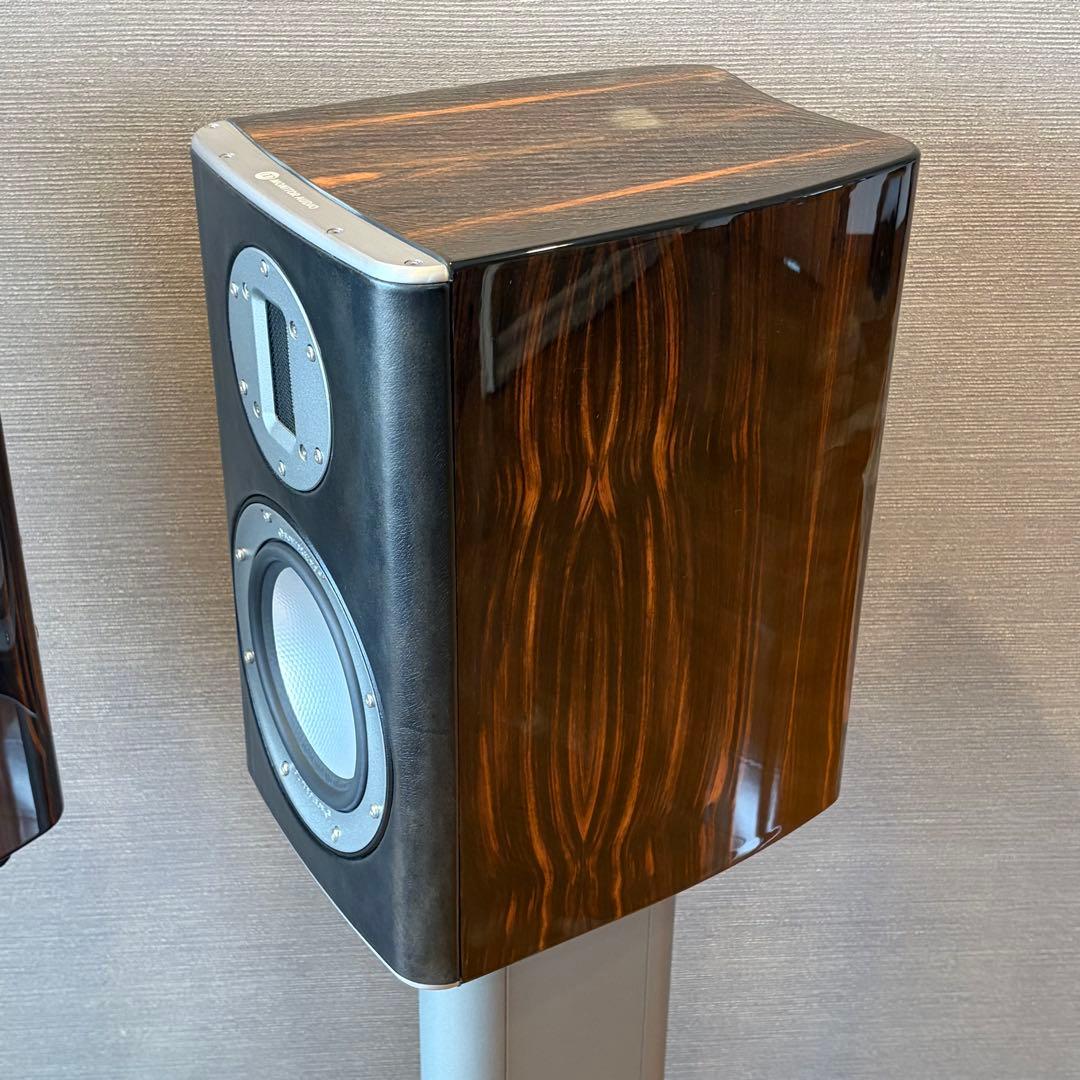 ②右側 MONITOR AUDIO スピーカー PL100 専用スタンドセット