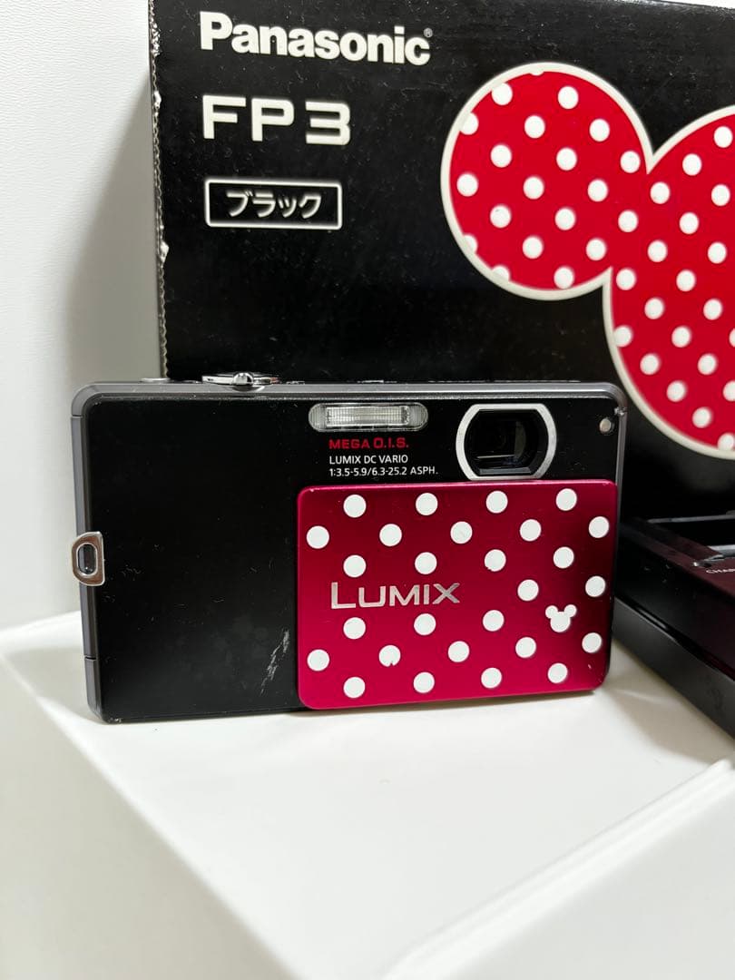 【稼働品】Disney デジカメ　LUMIX ミッキー