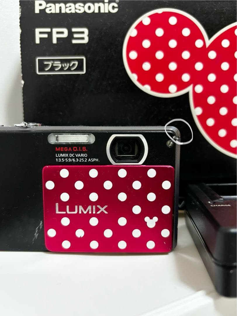 【稼働品】Disney デジカメ　LUMIX ミッキー