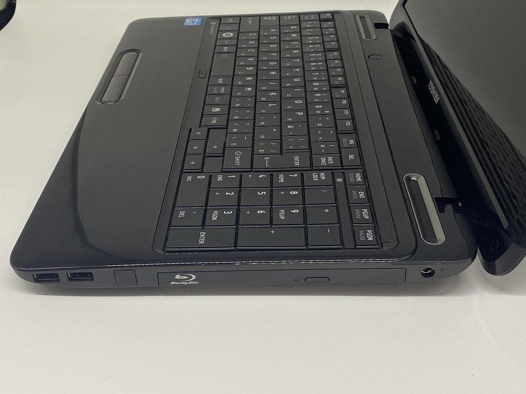 【東芝】爆速 Corei7/新品SSD128GB 15.6 ノートパソコン D4