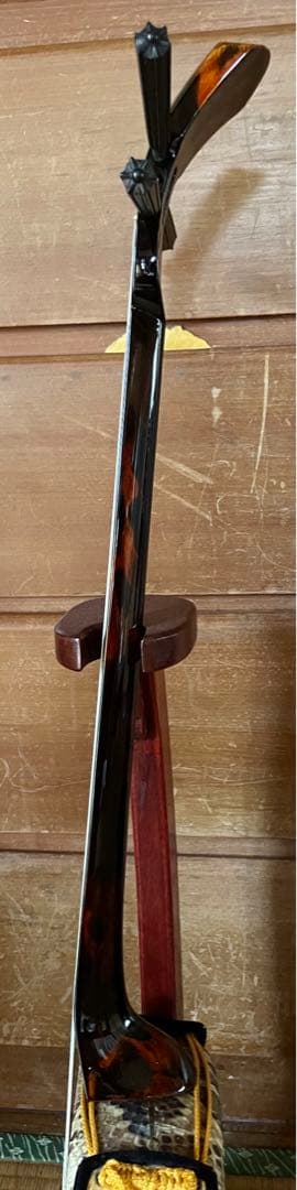 とても綺麗　クルチ　沖縄本島黒木　マカビ型　沖縄三線　三味線　強化張