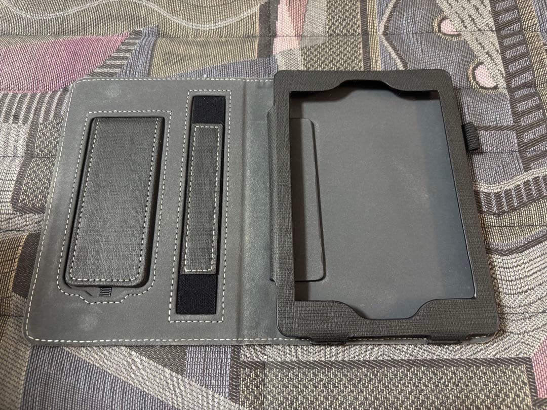 ほぼ使用なしKindle Paperwhite 32GB ブラック マンガモデル