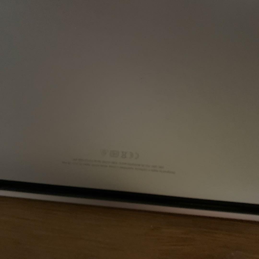 MacBook Air 訳あり　購入者が辞退した為上げ直します