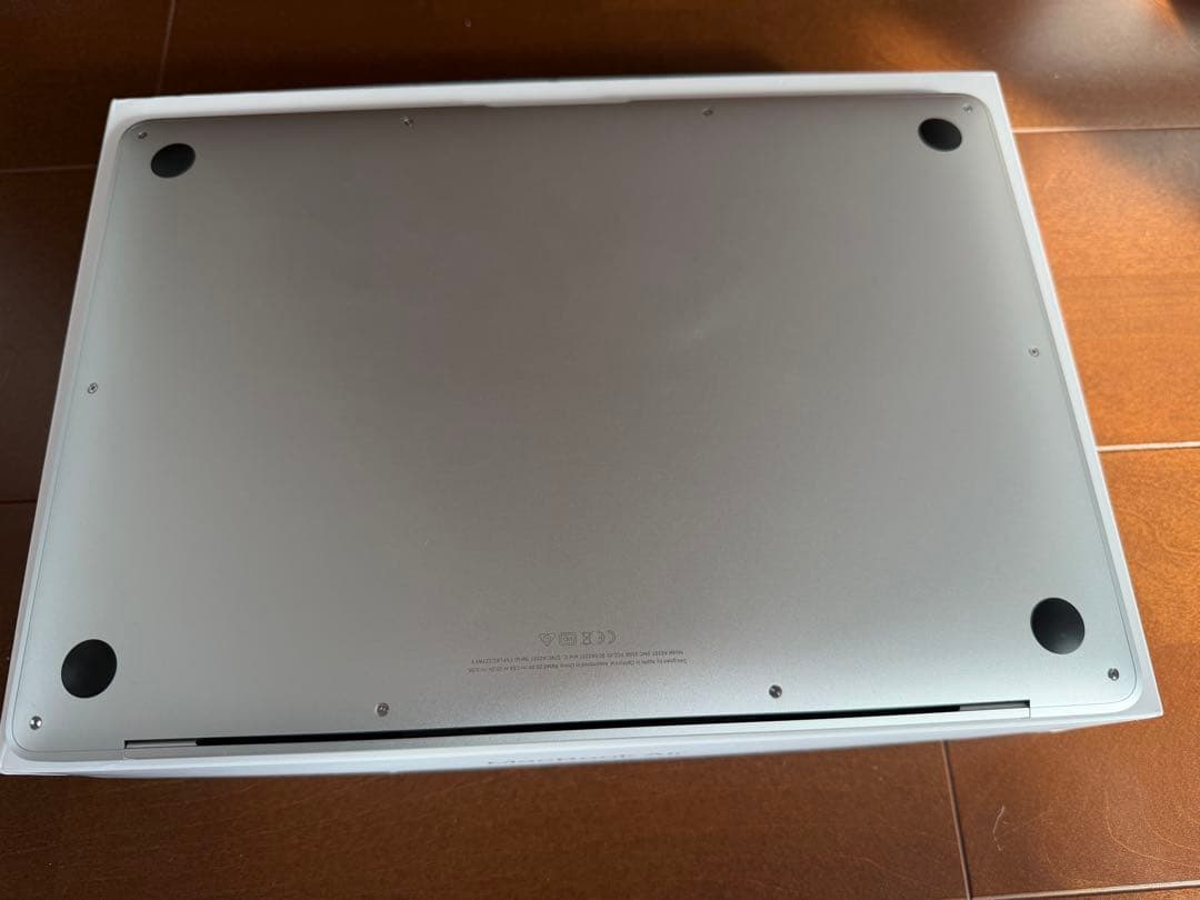 美品 M1 MacBook Air シルバー Apple Care有