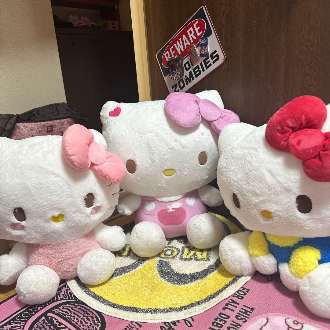 キティちゃん人形三体セット