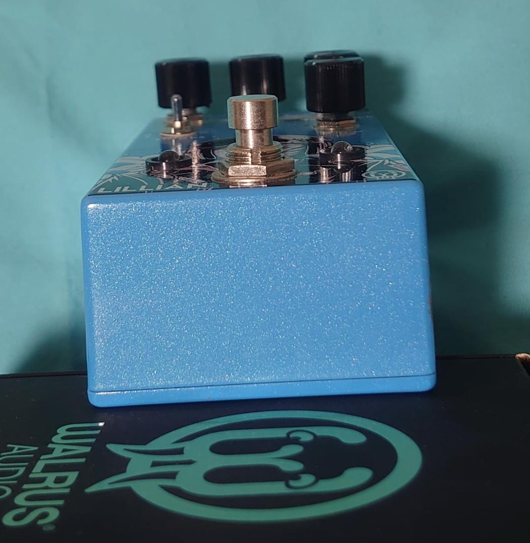 ギター Walrus Audio Lillian