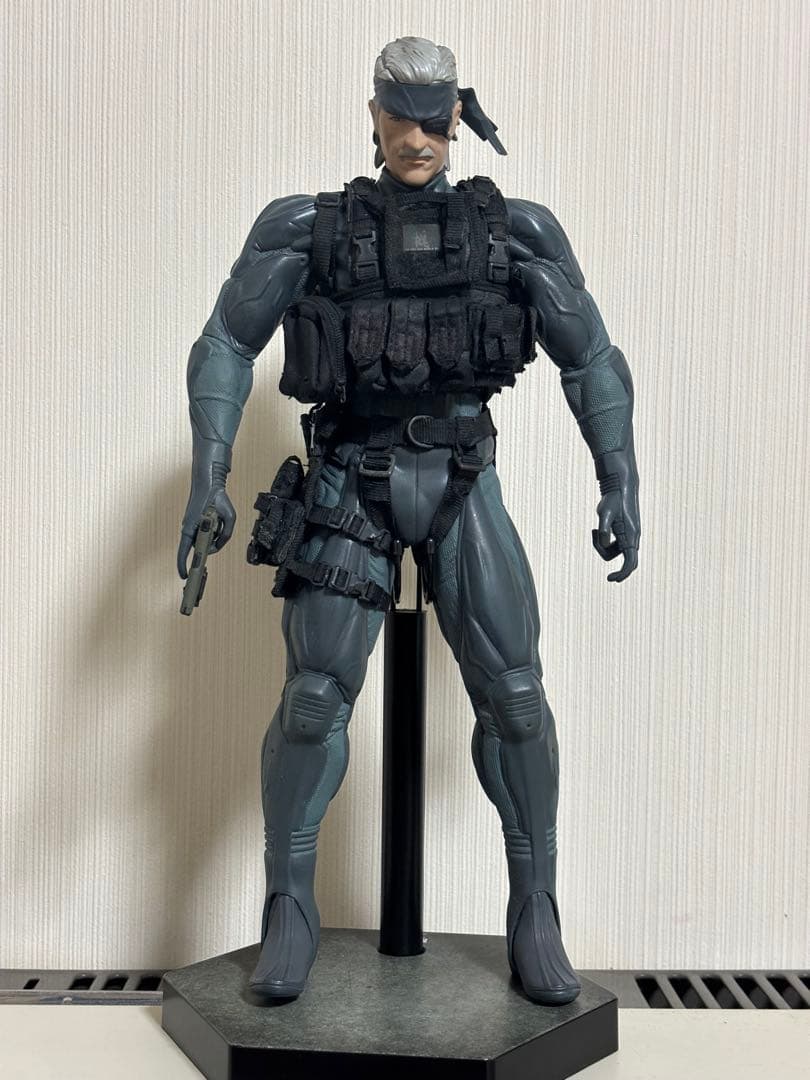 1/6 メタルギアソリッド　オールドスネーク　メタルギアソリッド４　メディコム