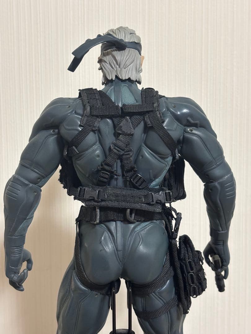 1/6 メタルギアソリッド　オールドスネーク　メタルギアソリッド４　メディコム
