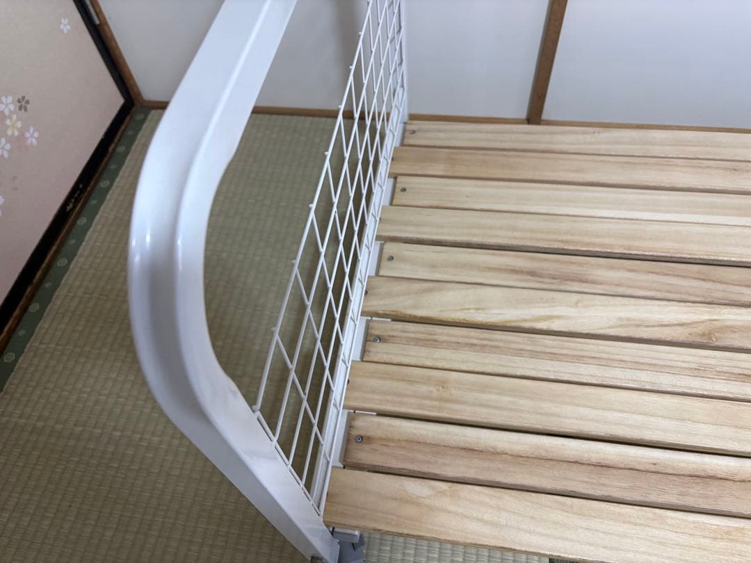 ニトリ キャスター付き伸縮布団収納ラック (WH)