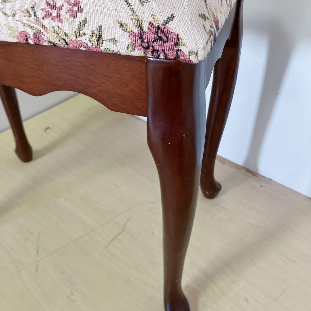 アンティーク調　猫脚スツール　オットマン　スクッション　チェア　木製　椅子