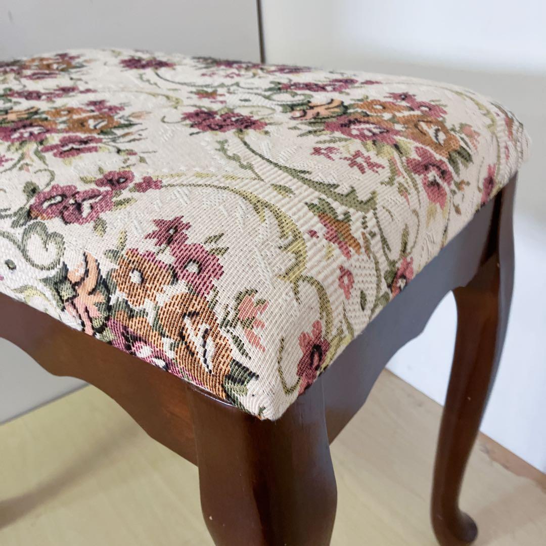 アンティーク調　猫脚スツール　オットマン　スクッション　チェア　木製　椅子