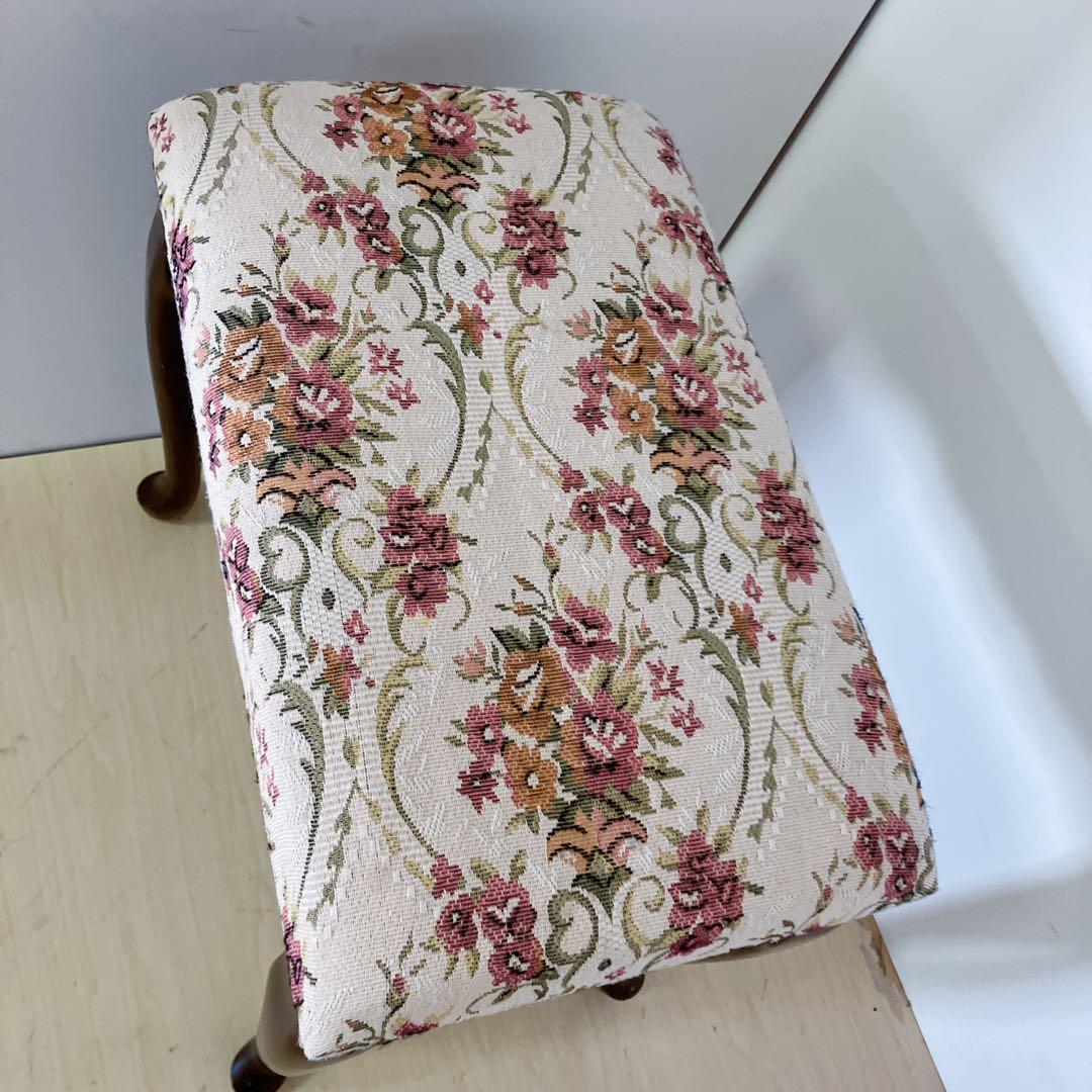 アンティーク調　猫脚スツール　オットマン　スクッション　チェア　木製　椅子